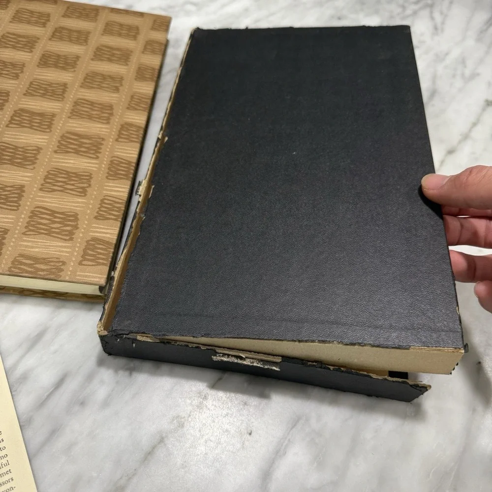 Lot of 2 Heritage Club George Eliot MillFloss Silas Marner w/ Slipcase/Sandglass